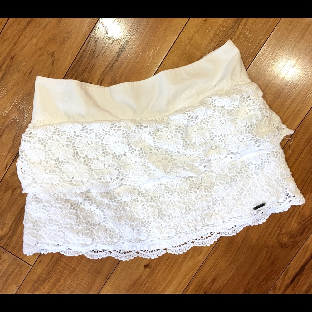 Hollister skirt wedding floral boho tiered white mini school skirt small